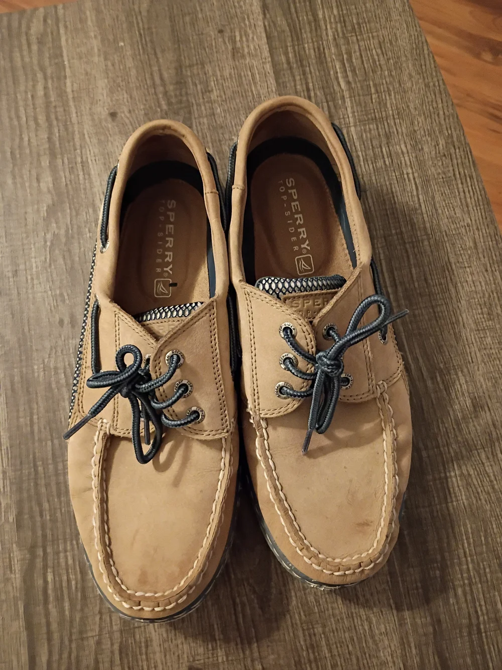 Sperry Men’s Tan Boat Shoes with Dark Gray Laces